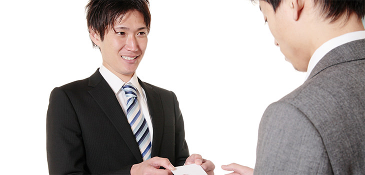 SFAとの違いは? 名刺管理システムの特徴とニーズ