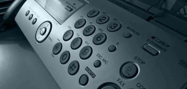 知っているようで意外と知らない!FAX配信システムとは?